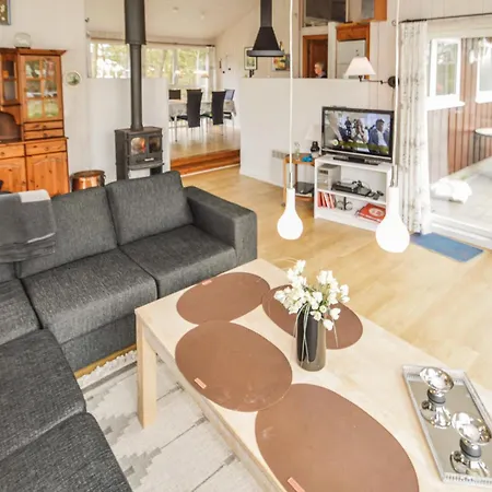 Prázdninový dům With A Fireplace 03